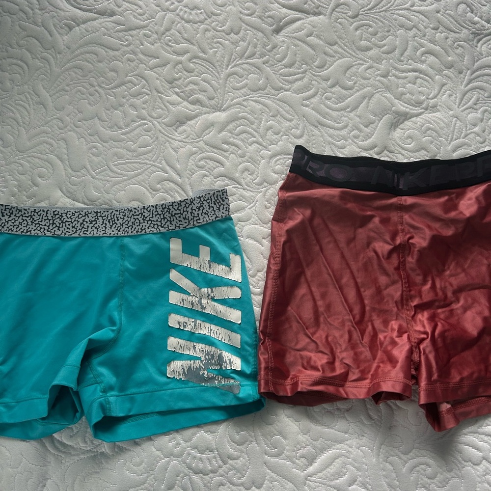 NIKE PRO BUNDLE
